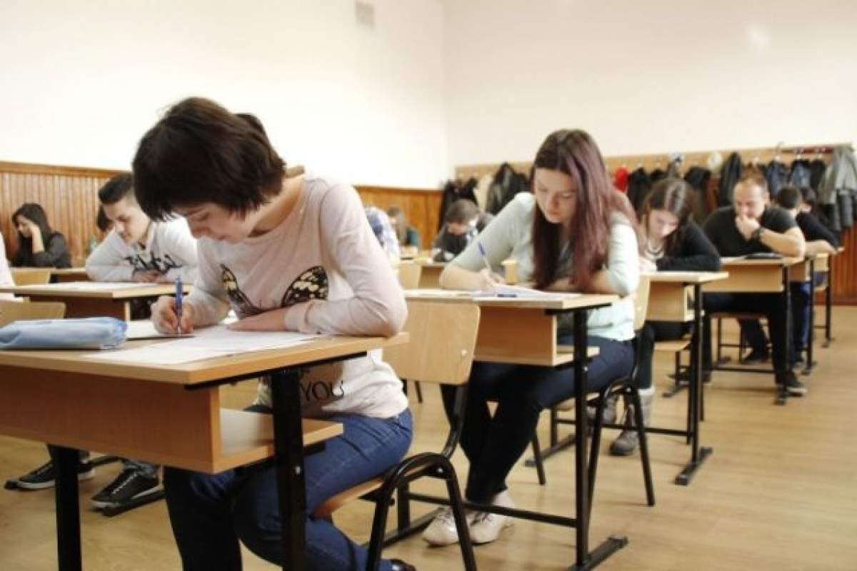 BACALAUREAT 2015 /  Aproape 170.000 de absolvenţi de liceu susţin luni prima probă a examenului de BAC