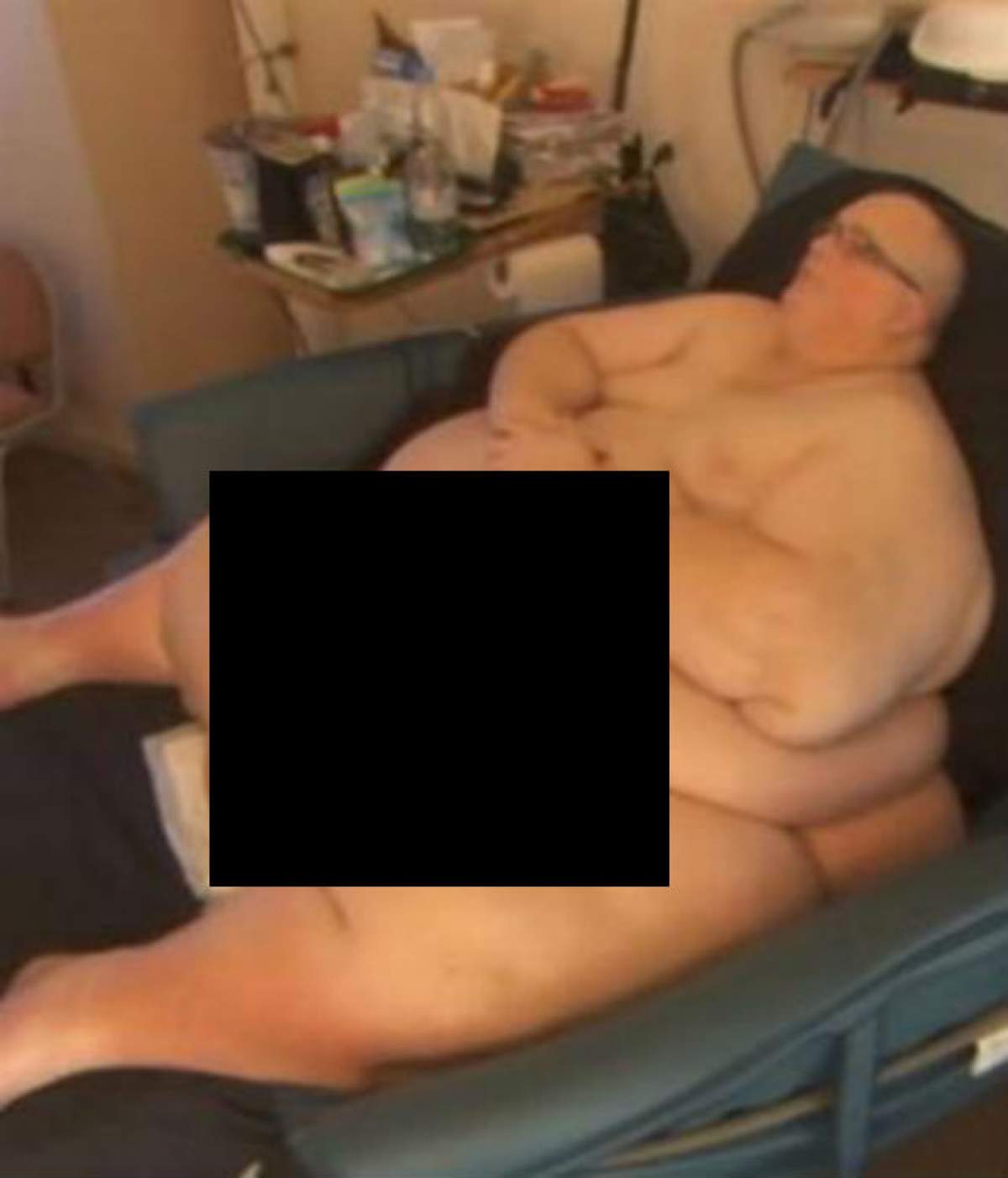 VIDEO / Un bărbat din Marea Britanie a slăbit 295 de kilograme, iar viaţa i-a zâmbit din nou! Cum arată acum bărbatul