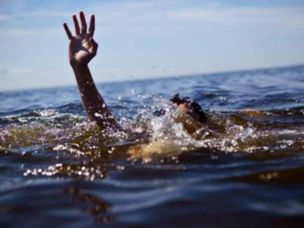 Tragedie pe litoral! Un tânăr de doar 25 de ani a murit înecat, în staţiunea Costineşti