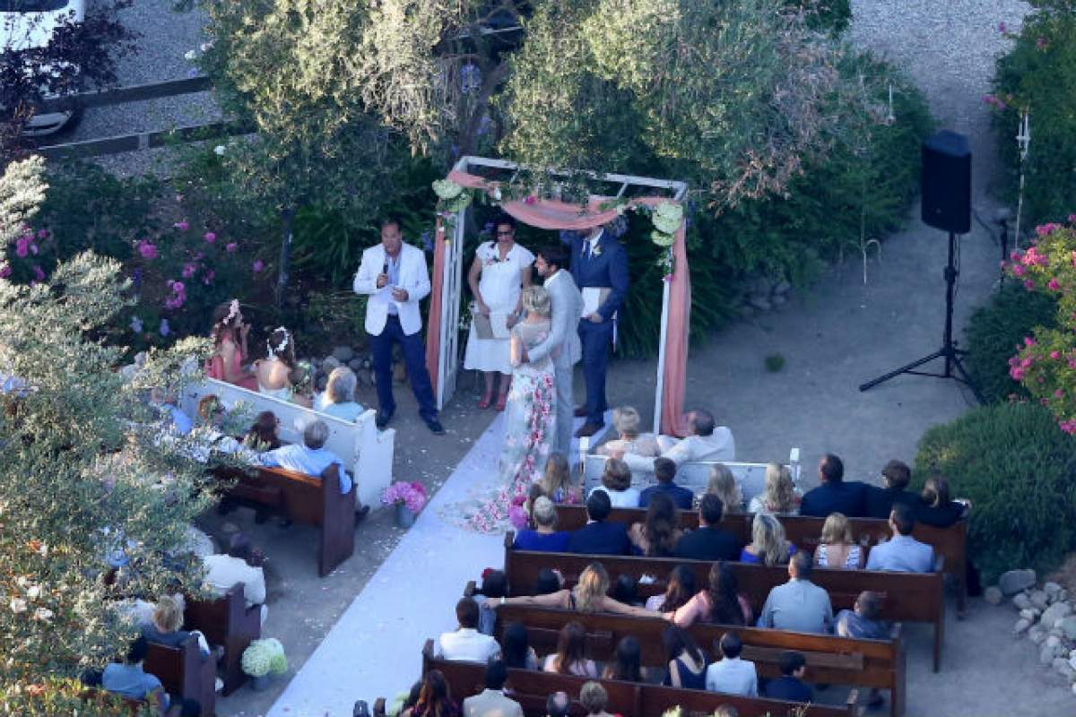 FOTO / Actriţa Jennie Garth s-a căsătorit pentru a treia oară! Primele imagini de la ceremonie