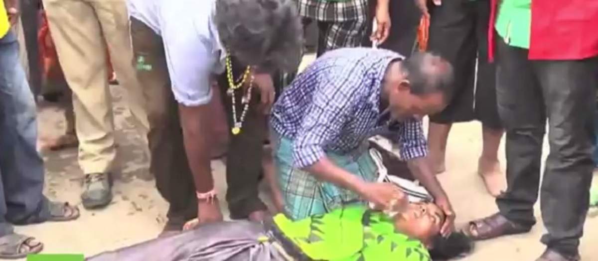 VIDEO ŞOCANT / Cel puţin 27 de persoane au murit la un festival religios din India