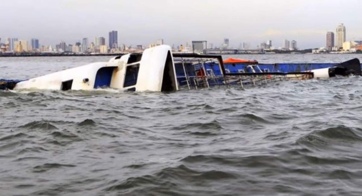 VIDEO / Tragedie! 36 de persoane au murit după ce un feribot a naufragiat