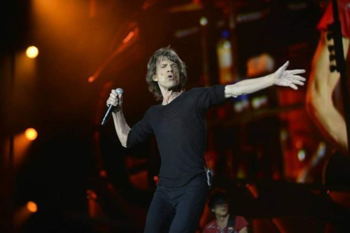 Băiatul lui Mick Jagger a fost conceput într-o cuşcă de câine