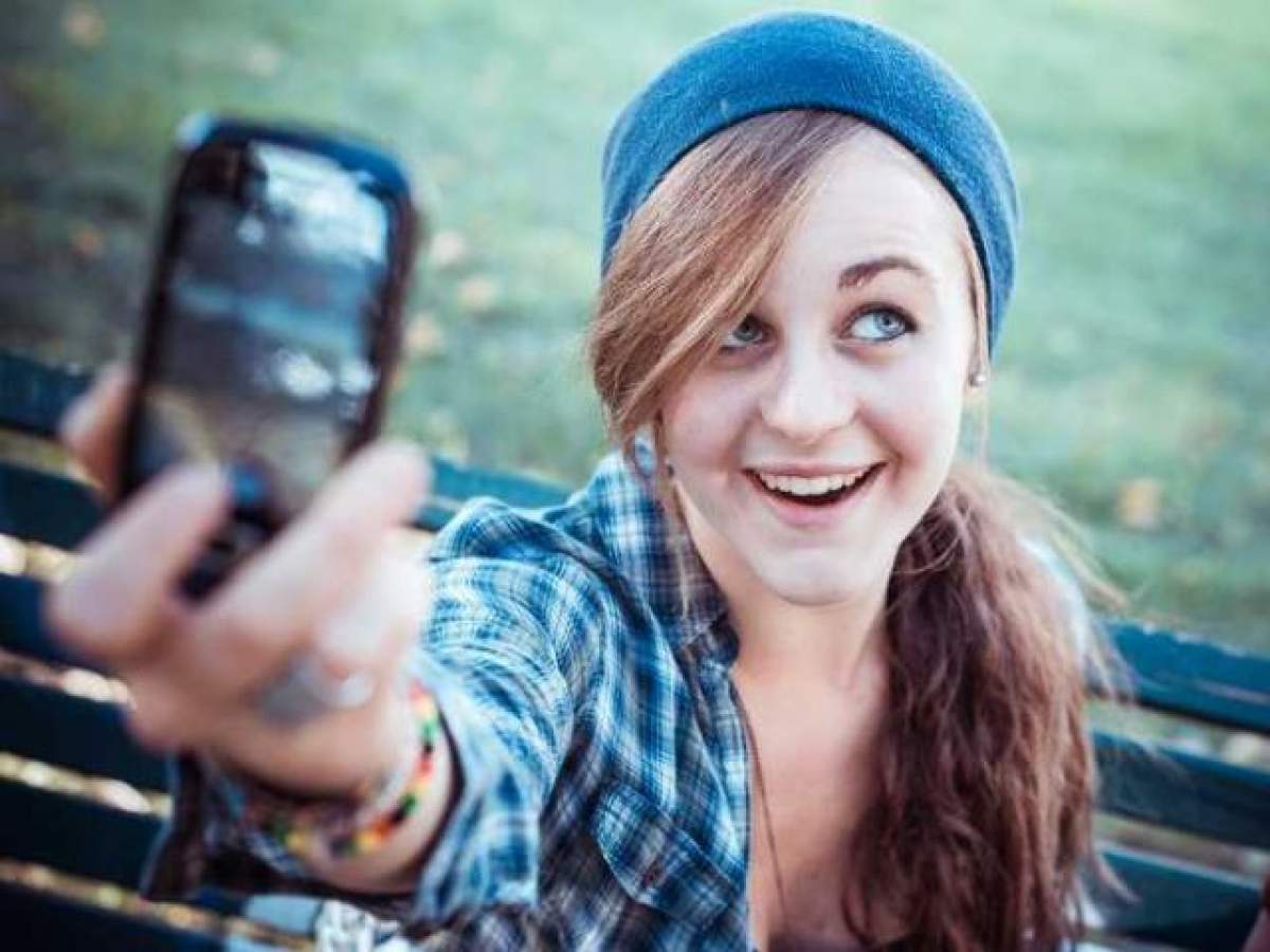 S-a lansat ghidul care te ajută să-ţi faci selfie fără pericole