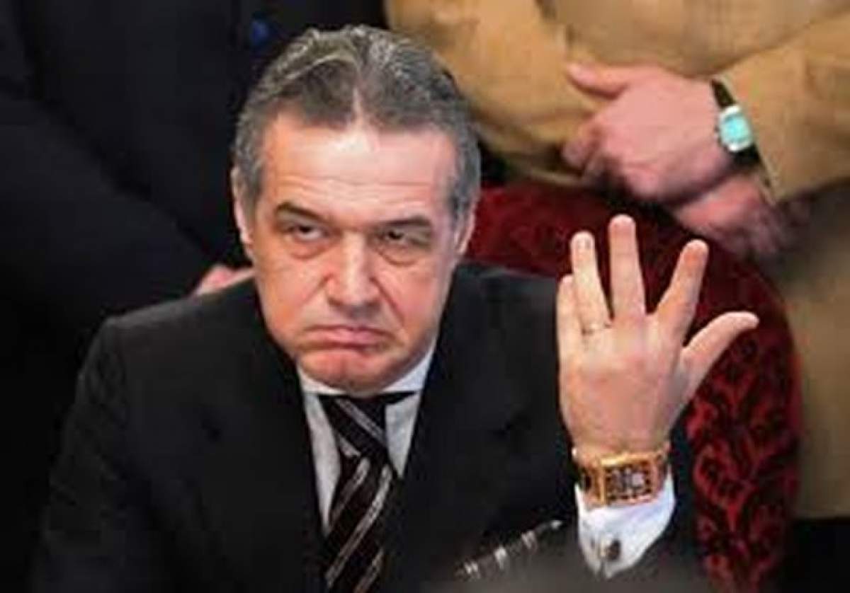 FOTO / Gigi Becali a făcut spectacol pe litoral. Latifundiarul din Pipera s-a pozat la bustul gol cu fanii