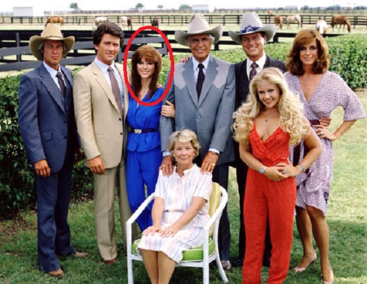 Era cea mai SEXY actriţă din serialul "Dallas"! Nu o să îţi vină să crezi cum arată Pamela, la 65 de ani!