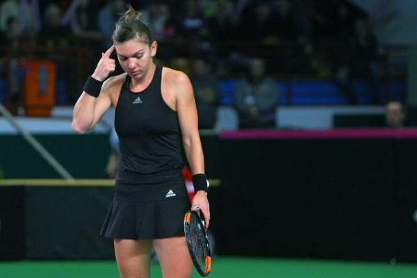 CINE este românul care o ajută pe Simona Halep să se recupereze