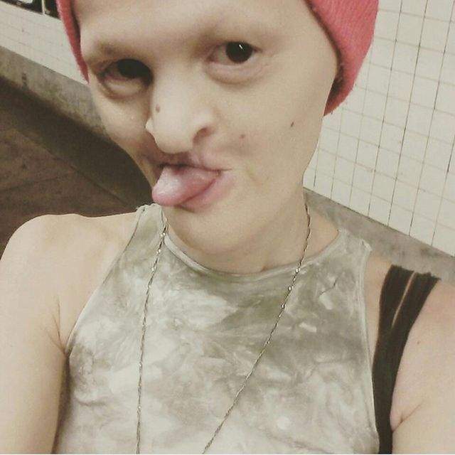FOTO / Imaginile cu ea îţi vor da coşmaruri. Melanie Gaydos este considerat cel mai urât model din lume