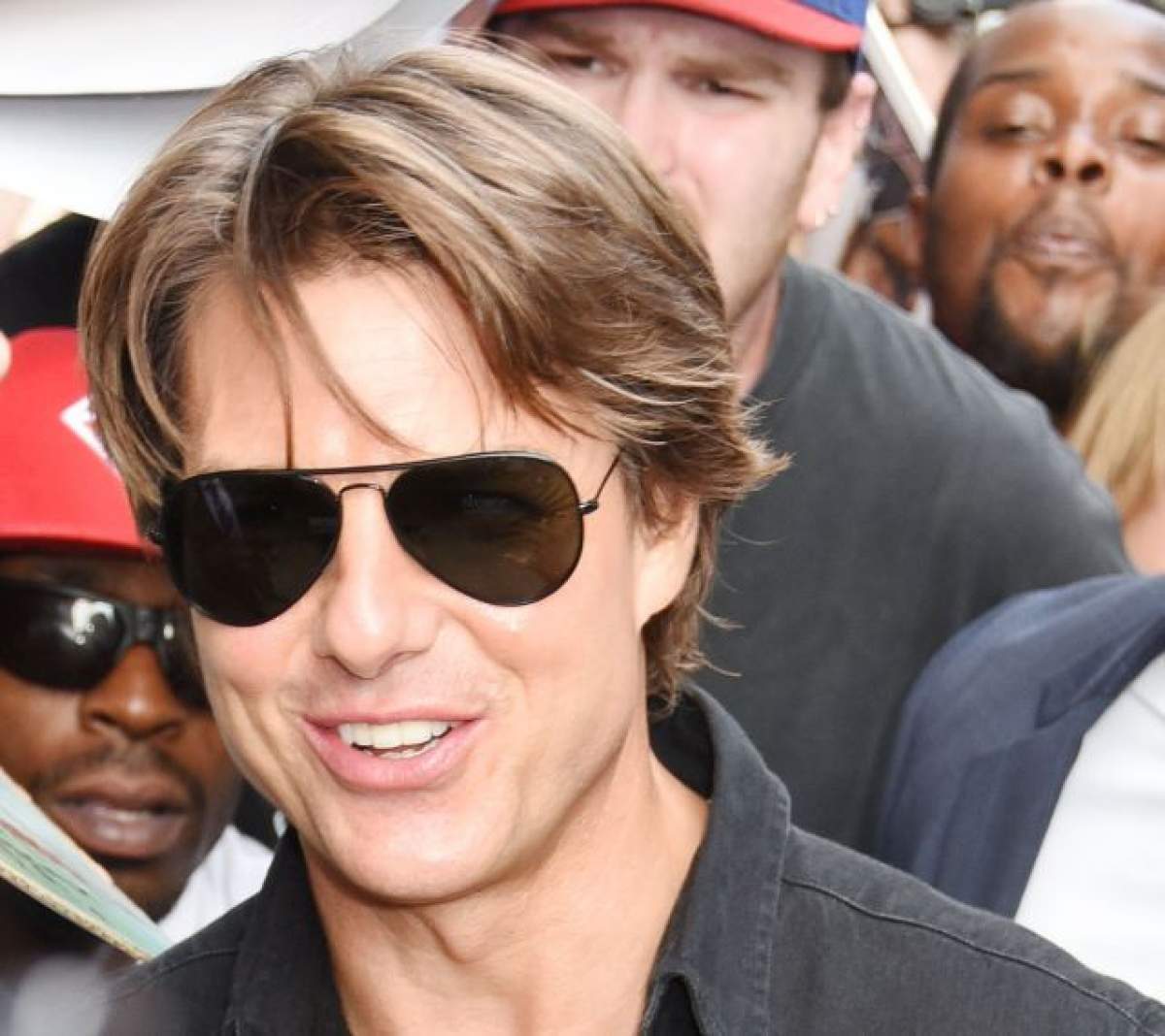 Se întâmplă şi pe la case mai mari!  La fel ca şi Gabriela Cristea, Tom Cruise a refuzat să meargă la îmormântarea părintelui său