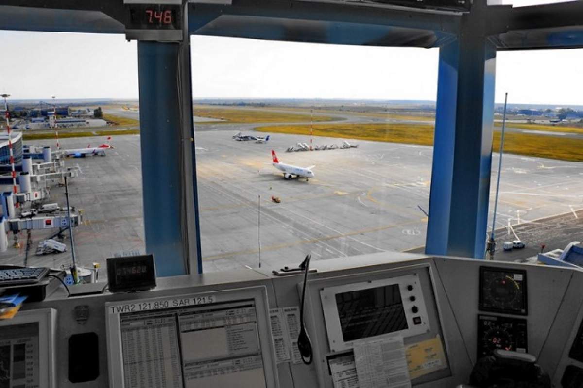 Controlorii de trafic intră în grevă generală! Vezi de când nu vei mai putea circula cu avionul!