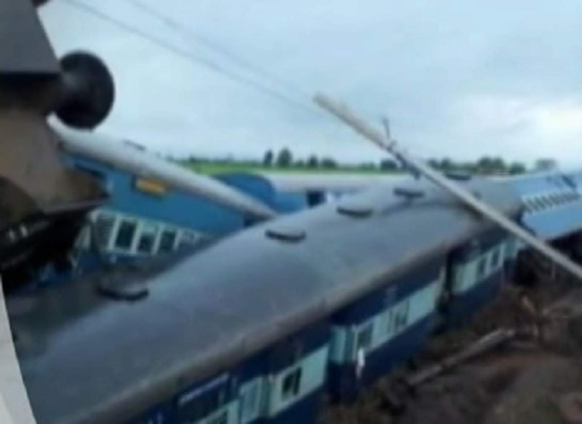 VIDEO ŞOCANT / Cel puţin 20 de morţi în India, după deraierea a două trenuri