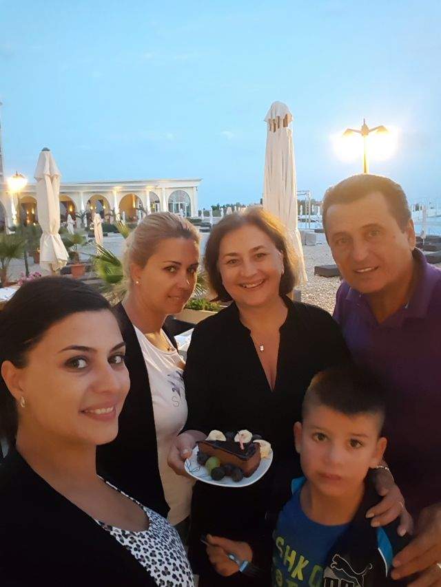 Nea Marin a aniversat 35 de ani de căsnicie în Bulgaria