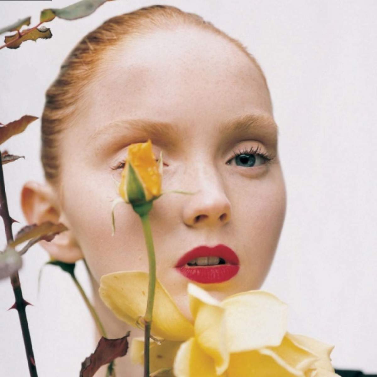 A născut! Prima poză cu bebeluşul modelului Lily Cole