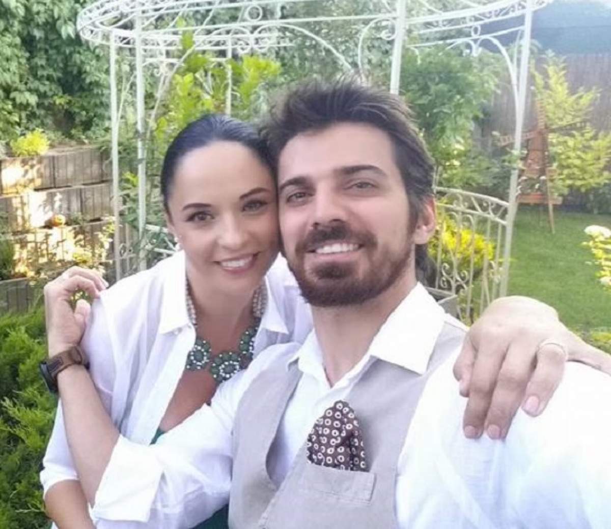 VIDEO / Tuncay, aşa ai cucerit-o? Andreea Marin îi învaţă pe domni cum se curtează o femeie înainte de a o cere de soţie