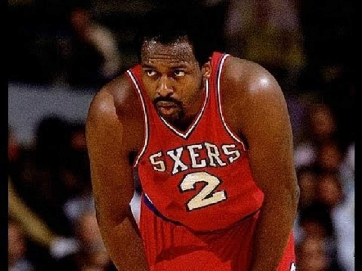 VIDEO / Fostul baschetbalist Moses Malone s-a stins din viaţă