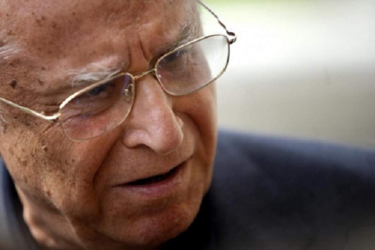 Reacţia lui Ion Iliescu, după ce a aflat de moartea lui Corneliu Vadim Tudor: "Am aflat cu surprindere si cu tristeţe vestea!"