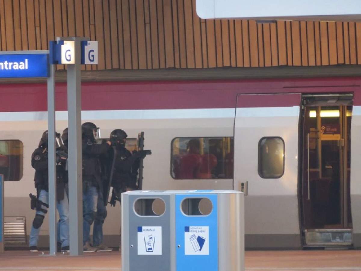 Alertă teroristă în Rotterdam! Un bărbat ameninţă că aruncă în aer un tren