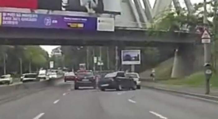 VIDEO / Imagini spectaculoase de la un accident din Capitală!