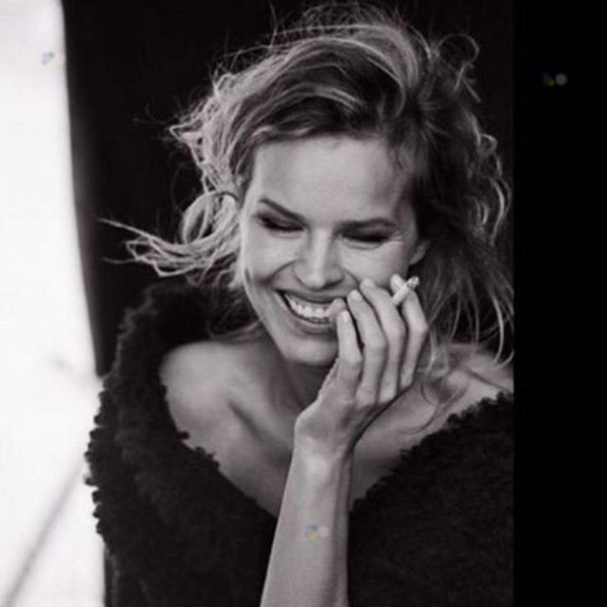 FOTO / Eva Herzigova a arătat tot! Celebrul fotomodel s-a dezbrăcat şi a înnebunit o planetă întreagă!