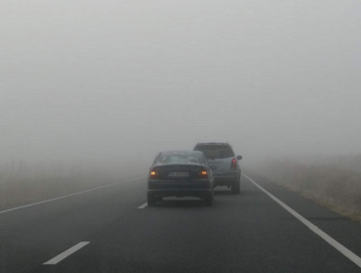 Atenţie, şoferi! A fost emis COD GALBEN de ceaţă