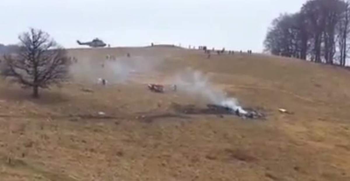 Elicopter prăbuşit în Harghita. Pilotul a murit pe loc