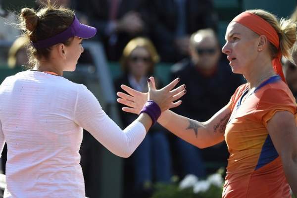 VIDEO / Ce fac spectatorii, înaintea meciului Simonei Halep. Imaginile zilei vin de la Sydney