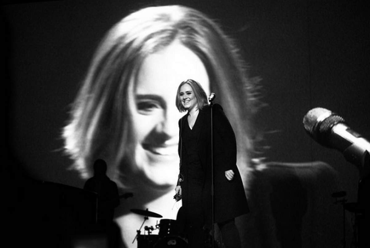 VIDEO / Adele nu se dezminte! Artista a reuşit de curând să mai bată un record. Despre ce e vorba?