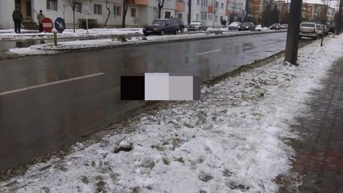 FOTO / Accident în Vaslui. A OMORÂT un om pe trecerea de pietoni şi a fugit