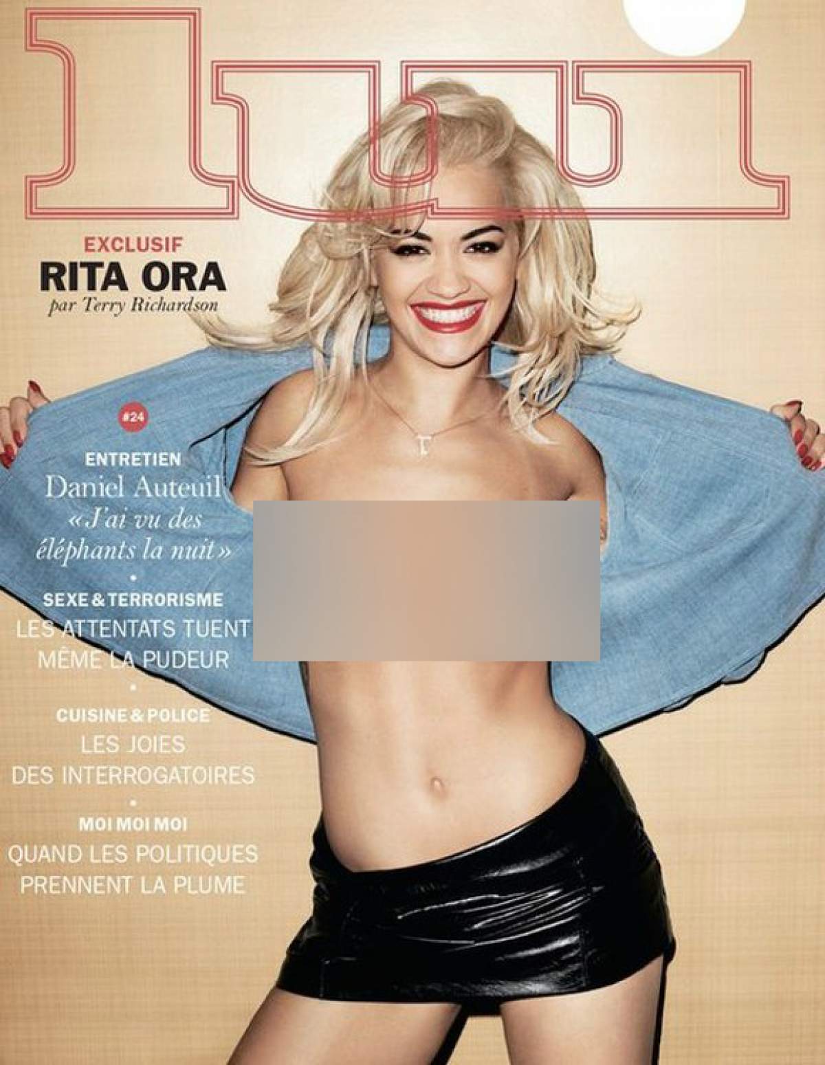 FOTO / A uitat de inhibiţii şi a renunţat la haine! Rita Ora şi-a etalat sânii apetisanţi, într-un pictorial exploziv