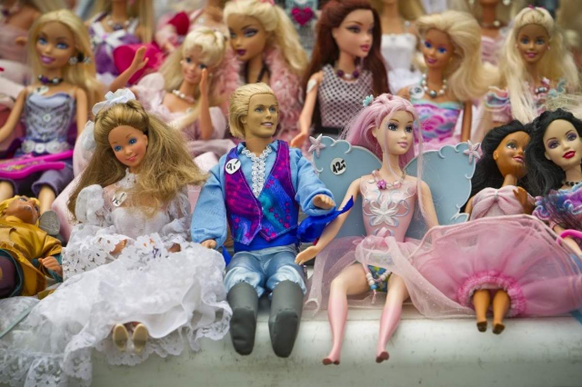 Barbie nu va mai arăta AȘA. După 57 de ani, păpușa va fi modificată total