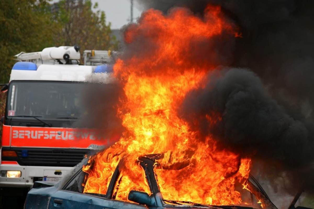 Incendiu devastator într-un azil de bătrâni din Timiș. Care este starea acestora