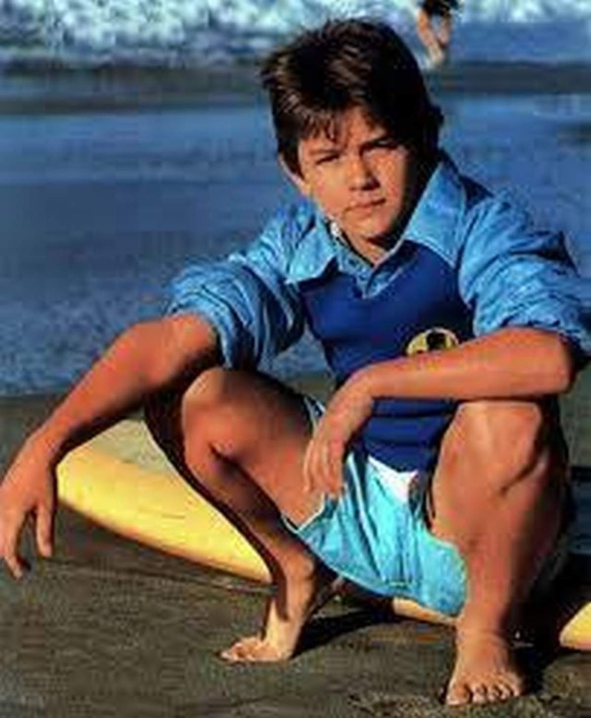 Îl mai ţineţi minte pe micuţul Cody din "Baywatch"? Cum arată acum şi povestea incredibilă de viaţa a lui Brandon Call