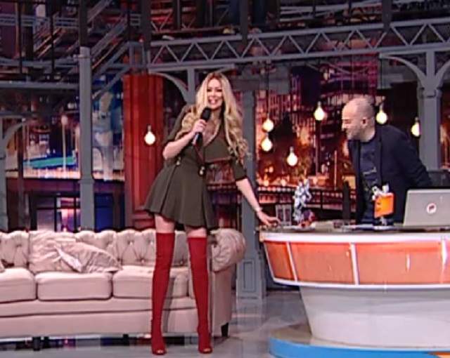 VIDEO / Prima apariţie TV a Biancăi Drăguşanu după ce a devenit mămică! Blonda şi-a arătat operaţia de cezariană