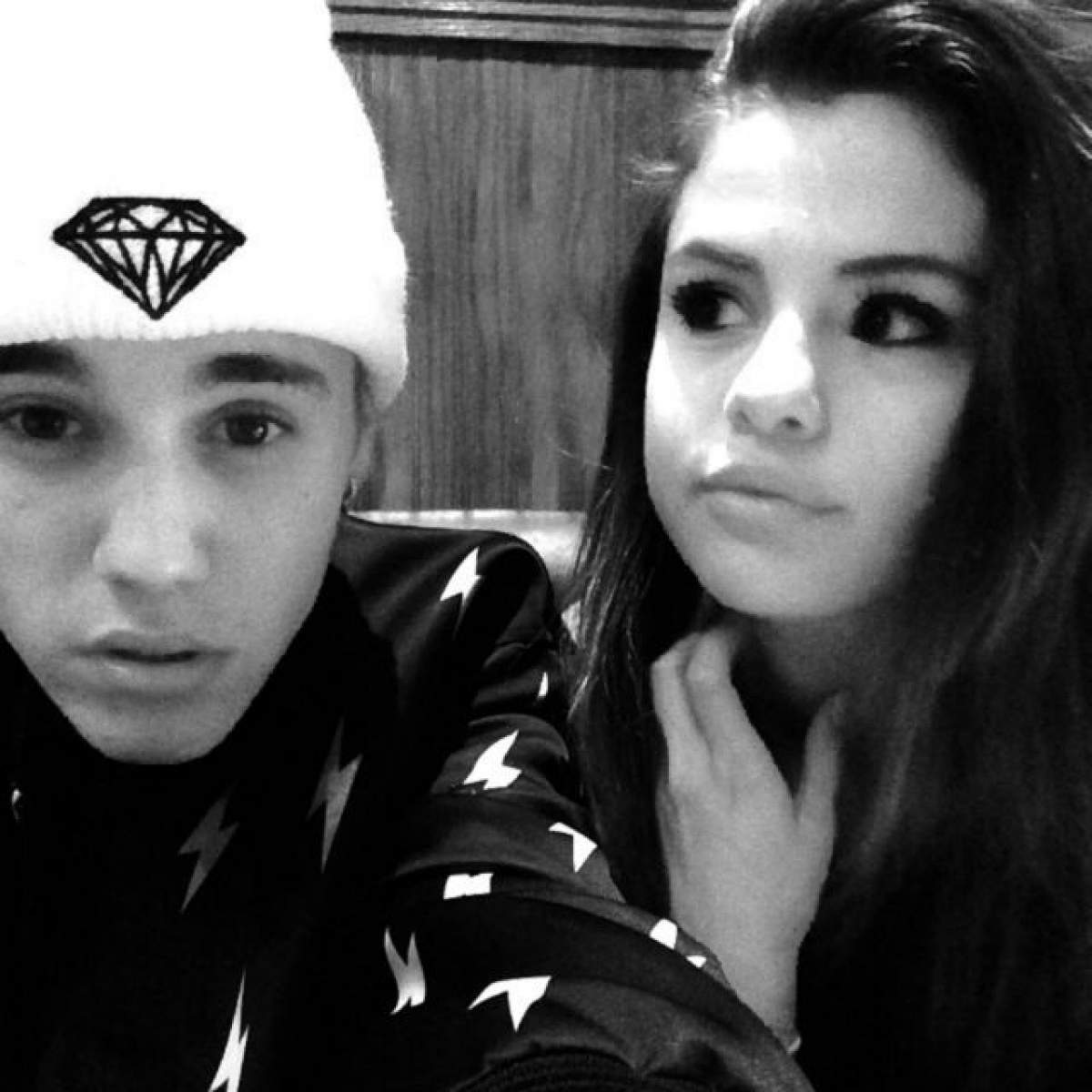 VIDEO / Nu mai sunt împreună, dar Justin Bieber şi Selena încă se mai "înţeapă"! De la ce s-au mai luat acum cei doi foşti iubiţi