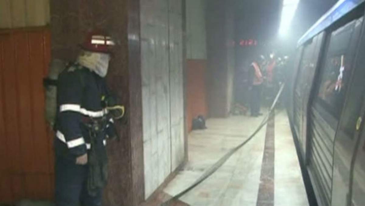 INCENDIU la Metrou! Pompierii au intevenit de urgenţă