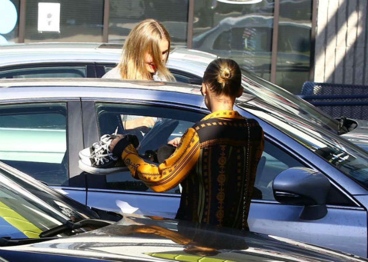 FOTO / Chiar şi când e machiată, Cameron Diaz tot o comite! Ce a mai făcut de data aceasta actriţa