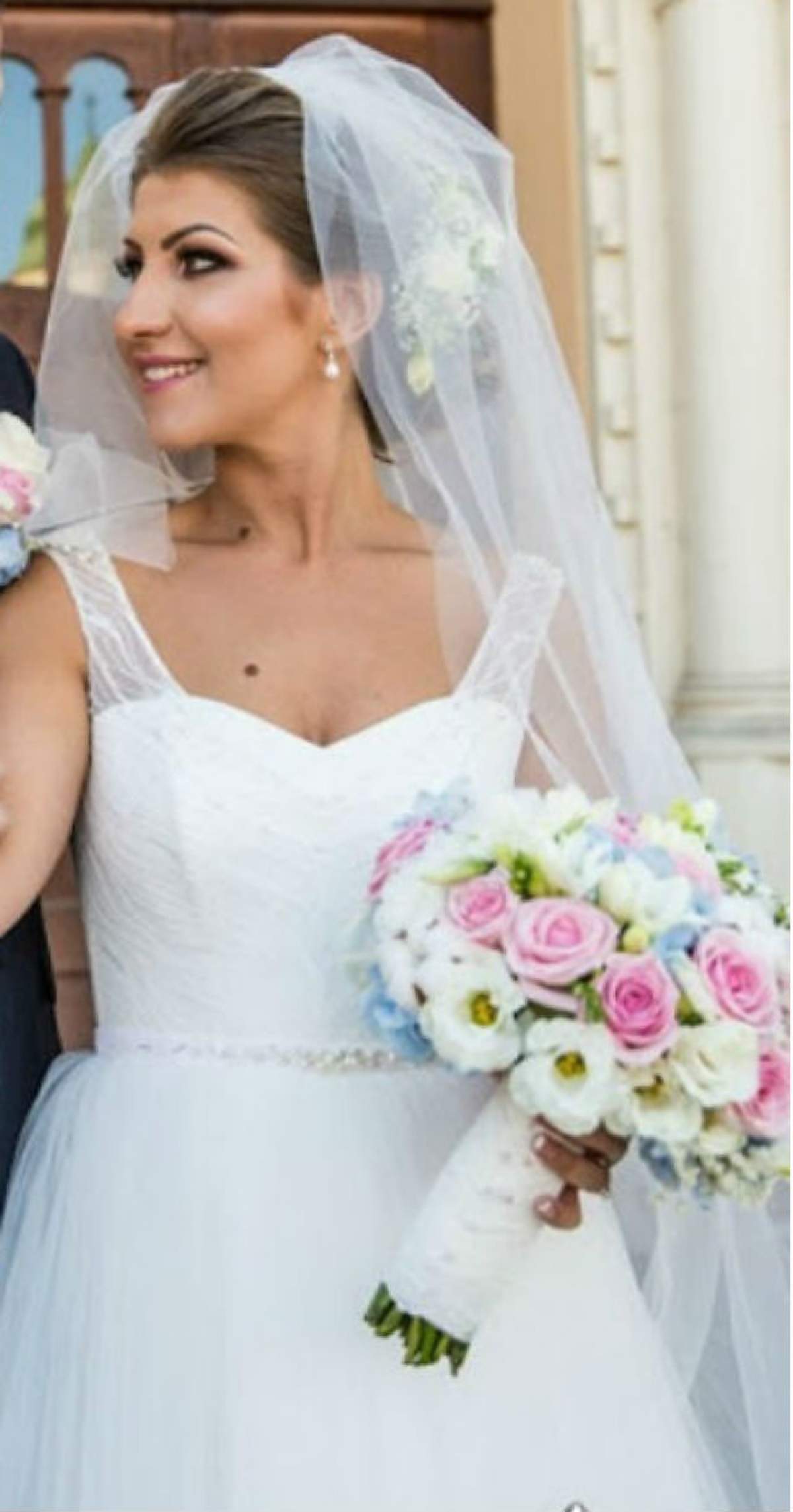 FOTO / O mai ţii minte pe Sandra de la"Mireasă pentru fiul meu"? S-a schimbat mult şi s-a căsătorit! Cum arată soţul ei