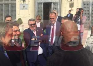 Mike Tyson, circ total în Parlamentul României! Americanul a început să ţipe! VIDEO