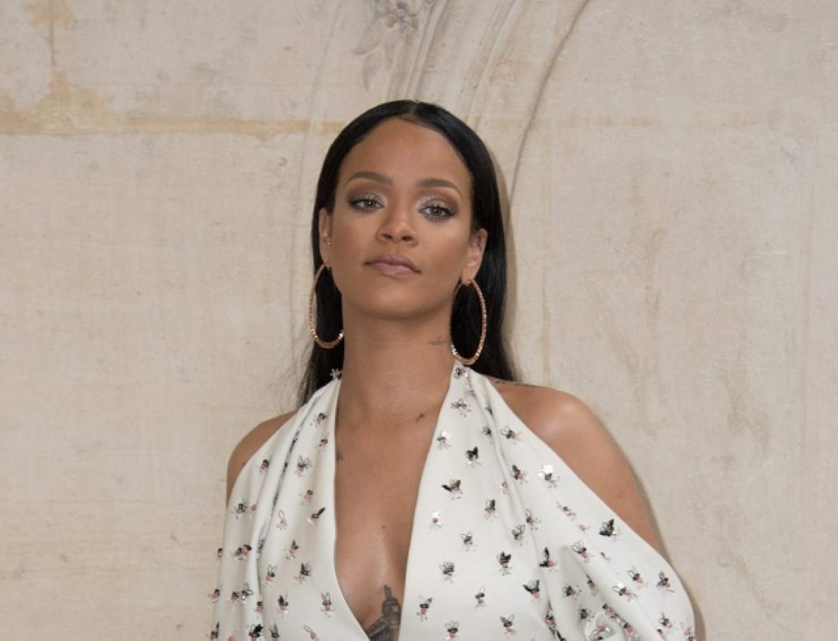 FOTO / Rihanna, schimbare ULUITOARE de look! Cum arată vedeta