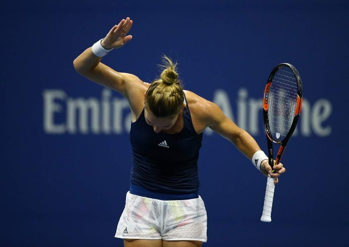 Ce dezastru!!! Simona Halep, pulverizată la Beijing!