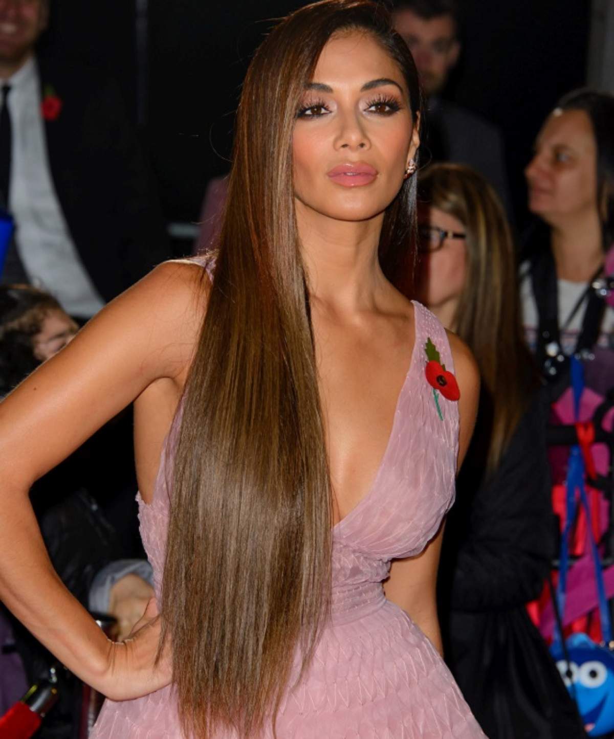 FOTO / Nicole Scherzinger, apariţie de senzaţie! Decolteul ei a făcut furori!