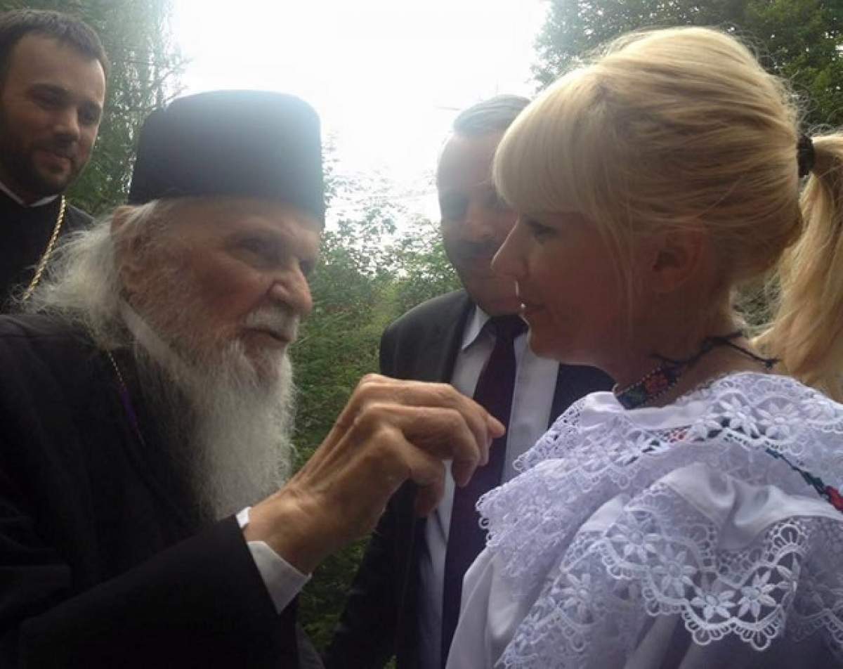 Elena Udrea, gata de nuntă! A spus "DA" fără a sta pe gânduri