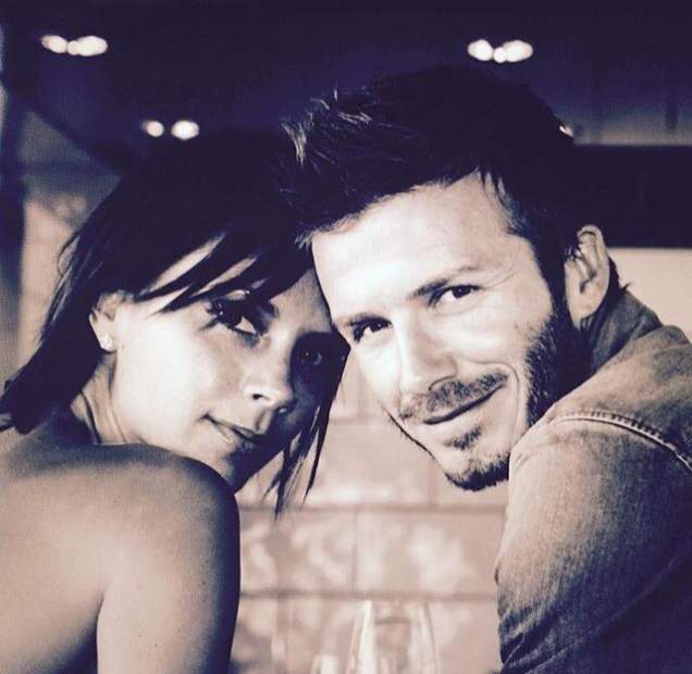 VIDEO / Victoria Beckham, surprinsă total nearanjată, este de speriat şi recunoaşte: "Sunt îngrozită de mine!"