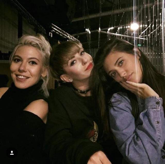 FOTO / Ce face Antonia când Alex este plecat în S.U.A.? Cântăreaţa nu-şi petrece nopţile acasă