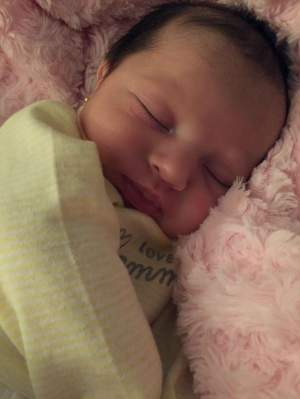 FOTO / Primele fotografii făcute la scurt timp de la naştere cu cel mai mic model al lui Mr. Pink