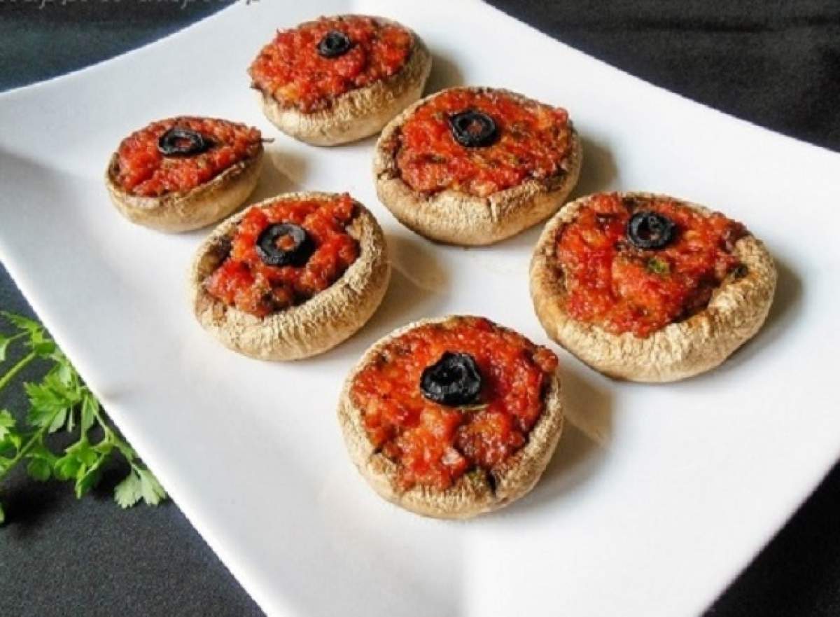 REŢETA ZILEI - VINERI : Ciuperci umplute de post