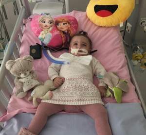 VIDEO / O fetiţă de un an a şocat un spital întreg! Doctorii au vrut să o deconecteze de la aparate, iar ce s-a întâmplat după te va înlemni
