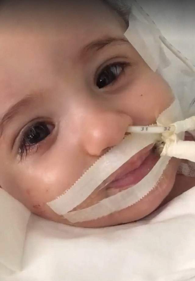 VIDEO / O fetiţă de un an a şocat un spital întreg! Doctorii au vrut să o deconecteze de la aparate, iar ce s-a întâmplat după te va înlemni