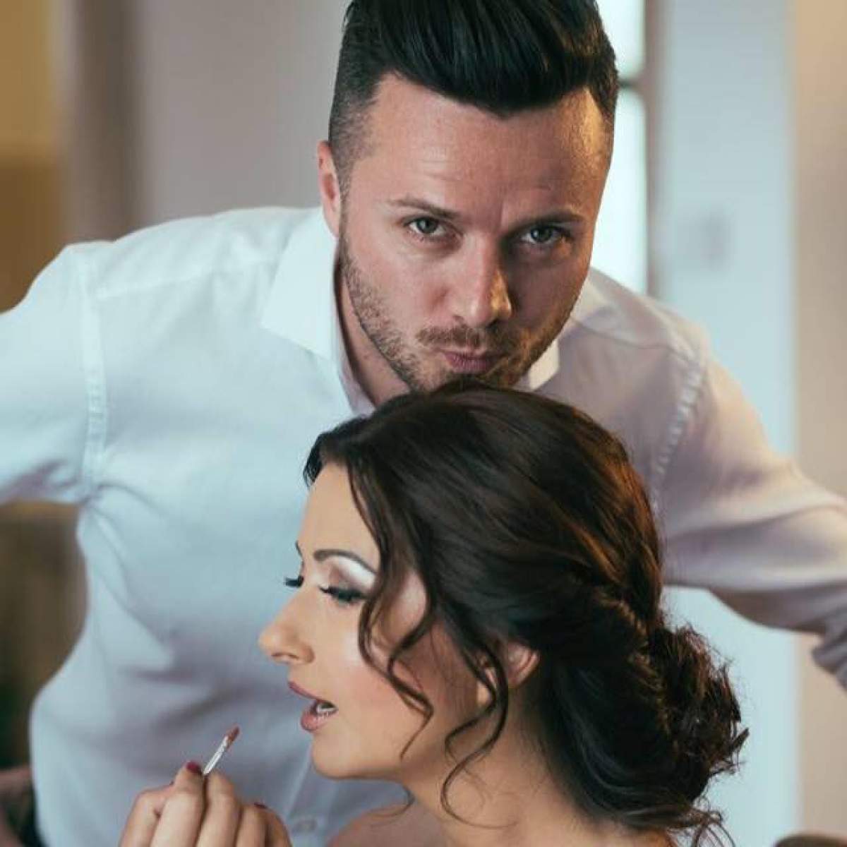 FOTO / Din dorinţa de a ascunde kilogramele în plus, Gabriela Cristea a făcut o gafă în direct, la tv! Reacţia lui Tavi Clonda