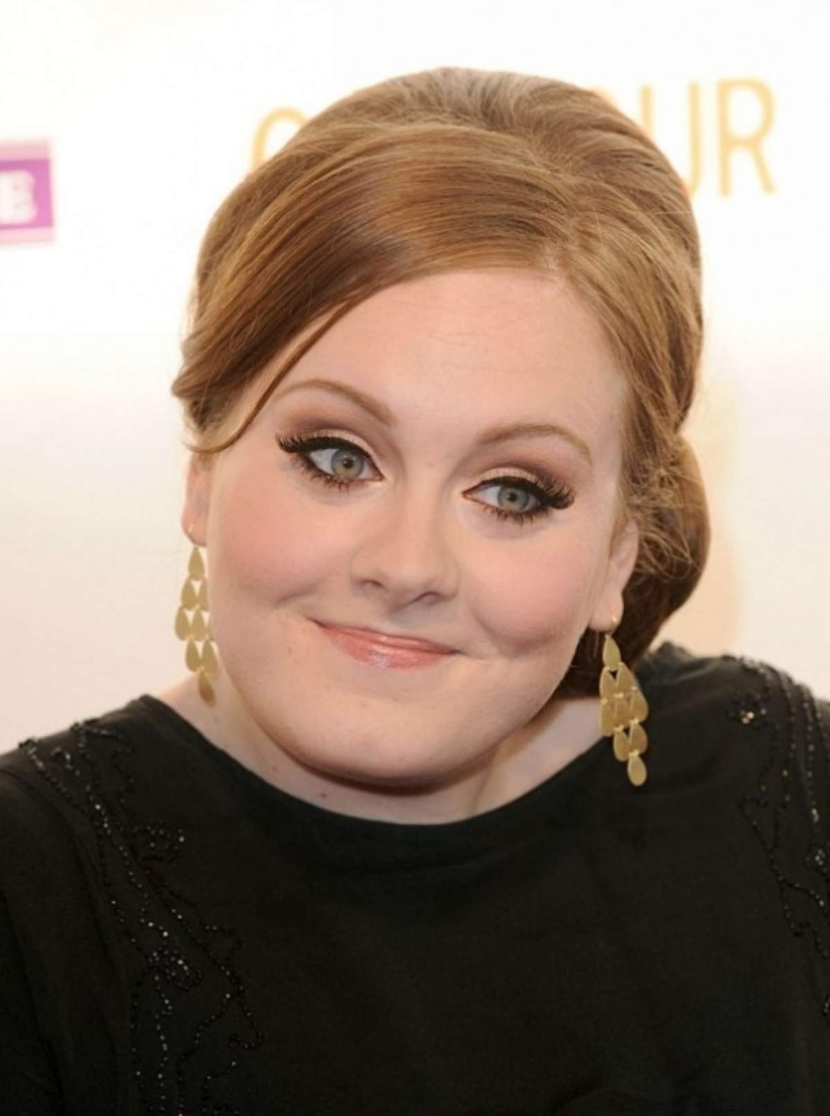 Adele se mărită. El este alesul